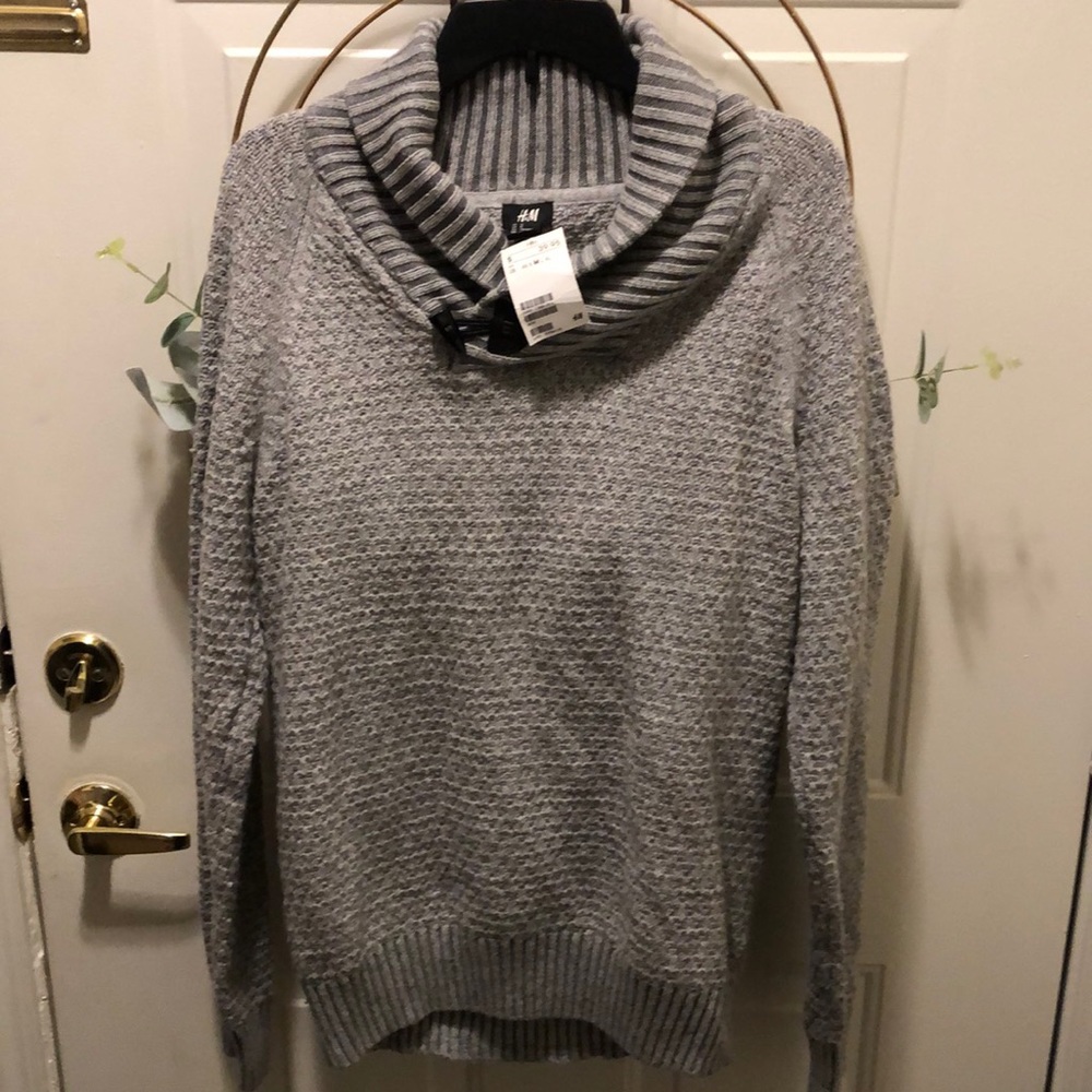 Men’s Brand new H&M sweater size med - Picture 1 of 3